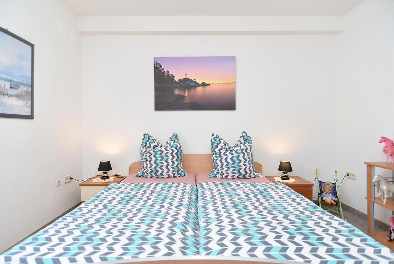 Apartments Anka 1223 Peroj Dış mekan fotoğraf